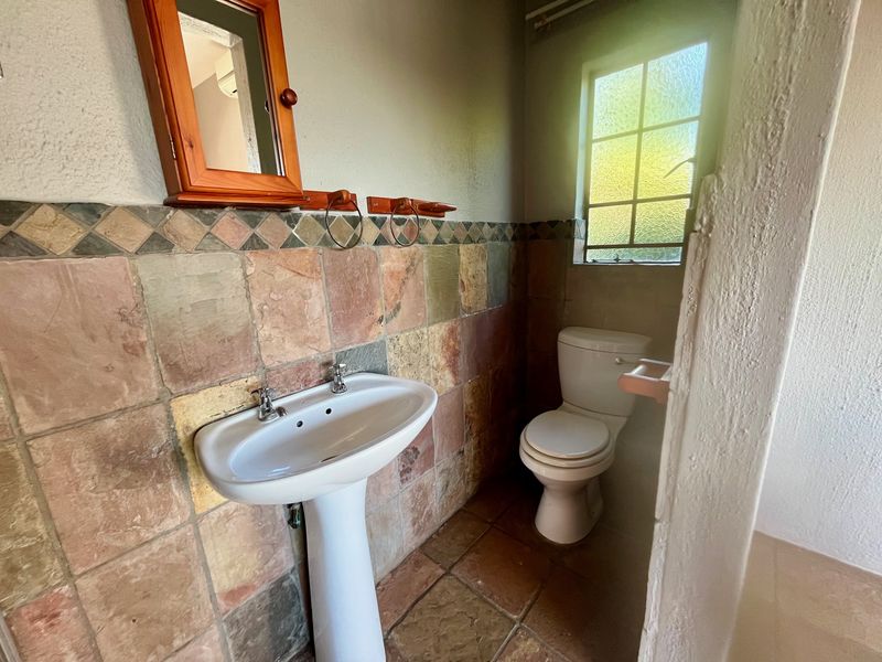 2 Bedroom Apartment to Let in West Acres - Photo 8