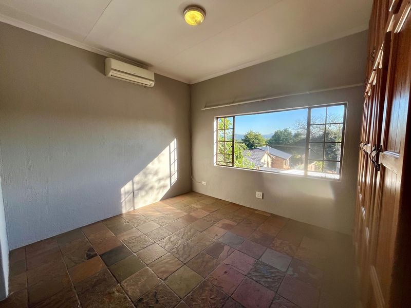 2 Bedroom Apartment to Let in West Acres - Photo 6