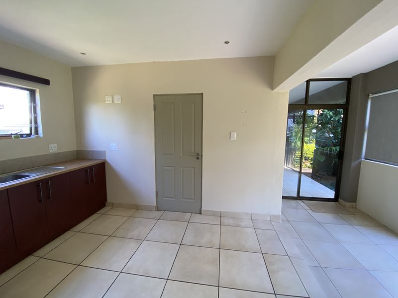 Garden Cottage walking distance from Salt Rock Beach - Photo 9