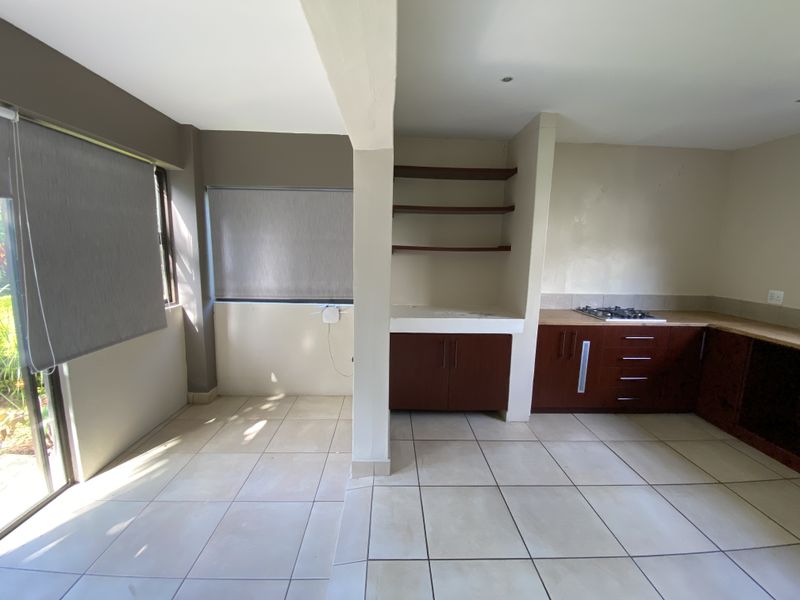 Garden Cottage walking distance from Salt Rock Beach - Photo 4