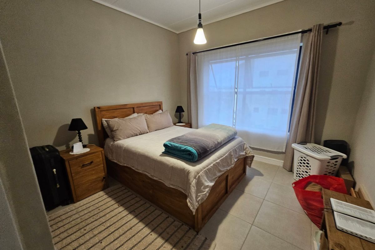 1 bedroom apartment for rent in Fynbos - Photo 2