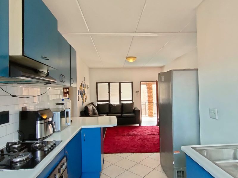 Safe and Secure 1st-Floor Apartment Perfect for Family Living! - Photo 4