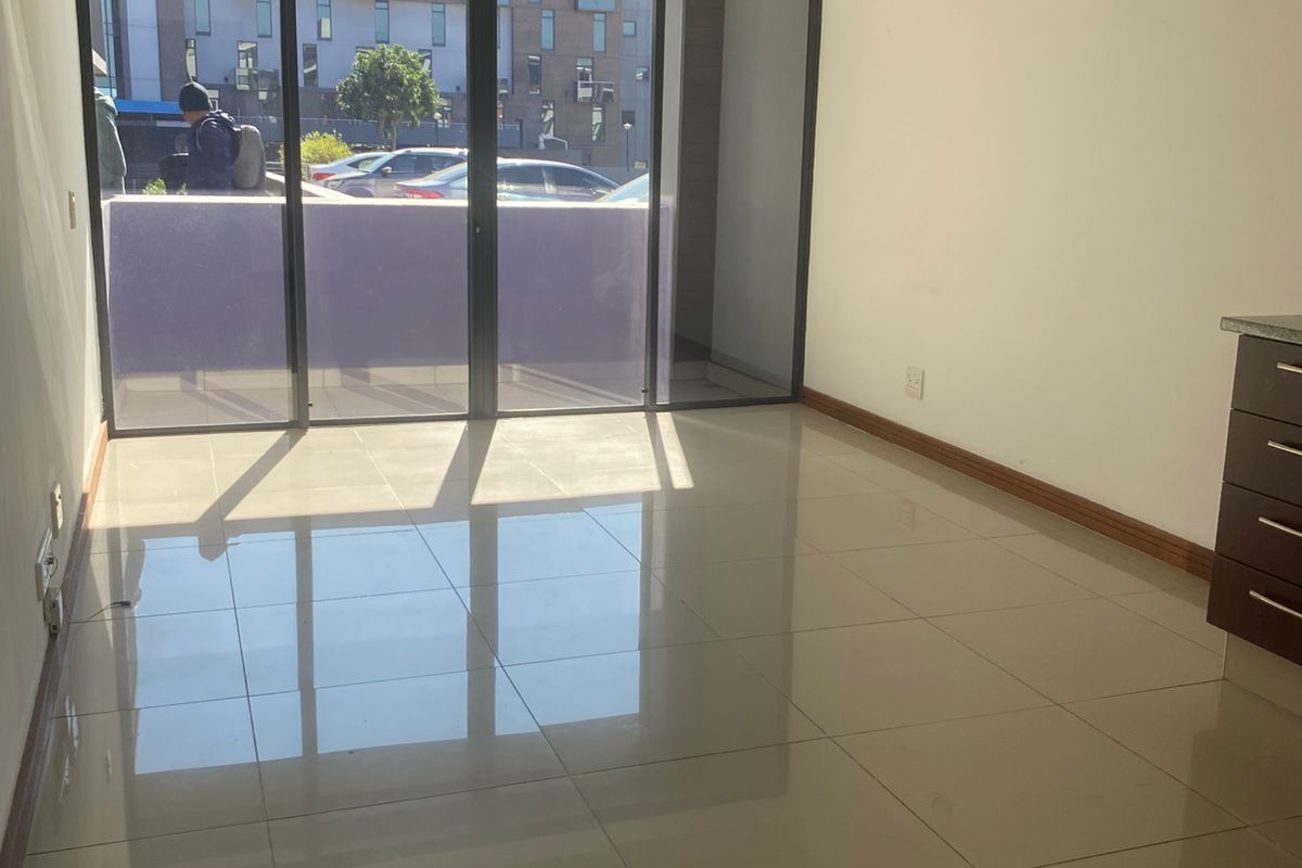 1 Bedroom Apartment To Let - Photo 4