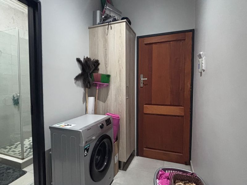 1 BEDROOM APARTMENT TO LET - Photo 6