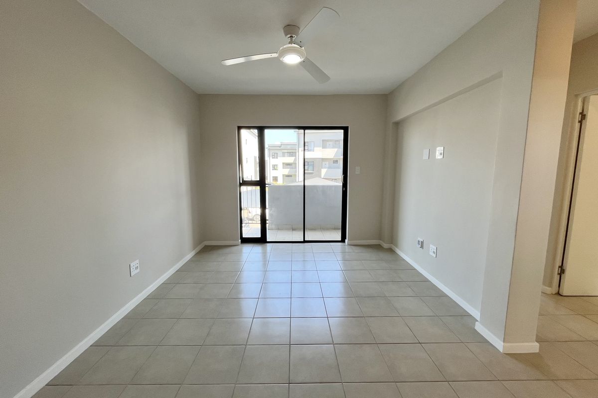Stunning 2-Bedroom, 1-Bath Unit Now Available! - Photo 4