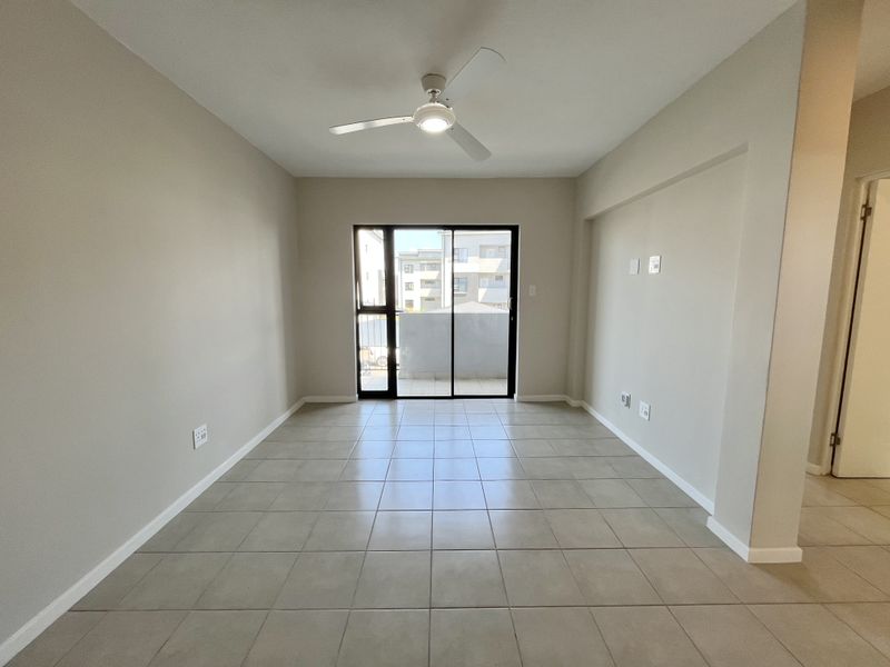 Stunning 2-Bedroom, 1-Bath Unit Now Available! - Photo 4