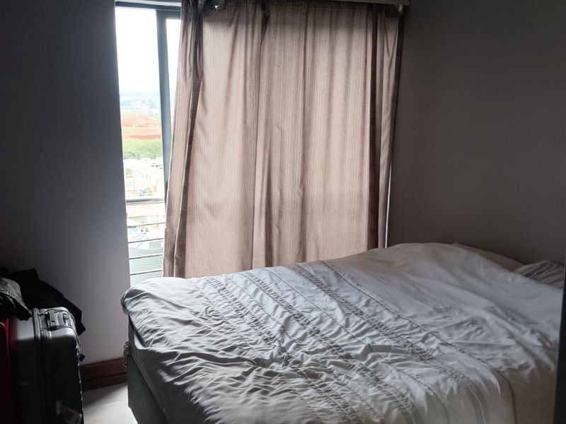 Modern 2 Bedroom Apartment in Umhlanga Ridge - Photo 9