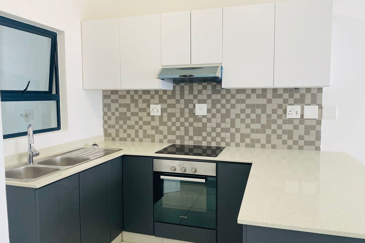 Modern 2 Bed, 2 Bath Apartment To Let - Photo 2