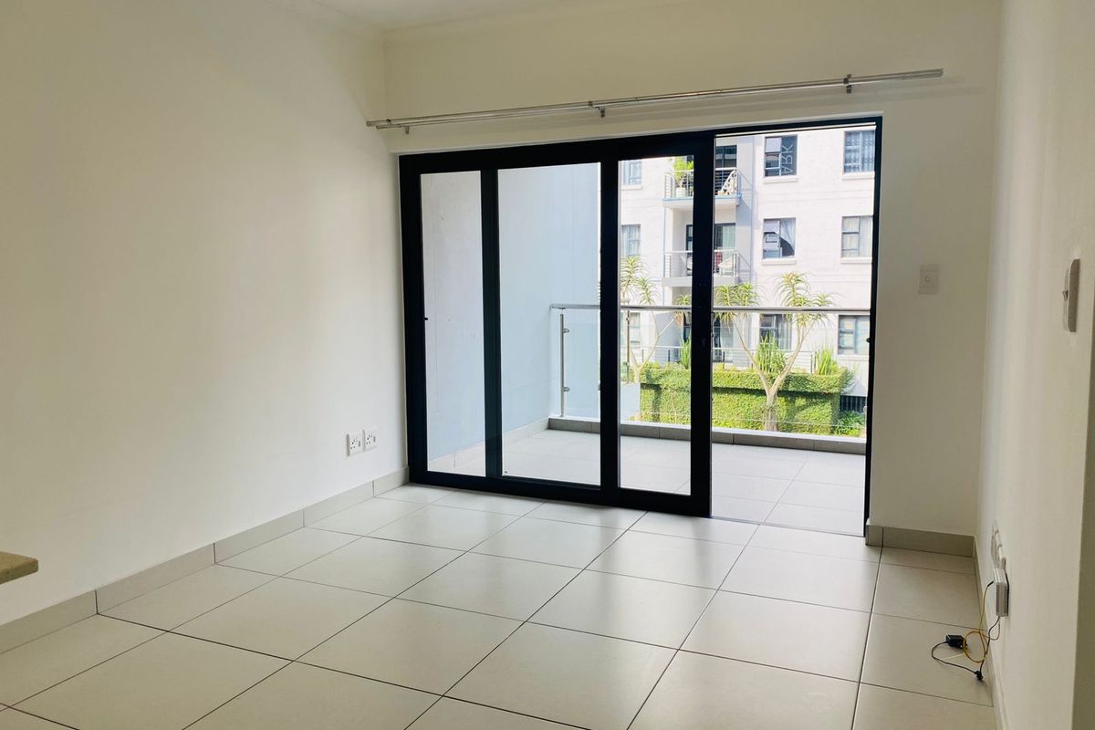 Modern 2 Bed, 2 Bath Apartment To Let - Photo 5