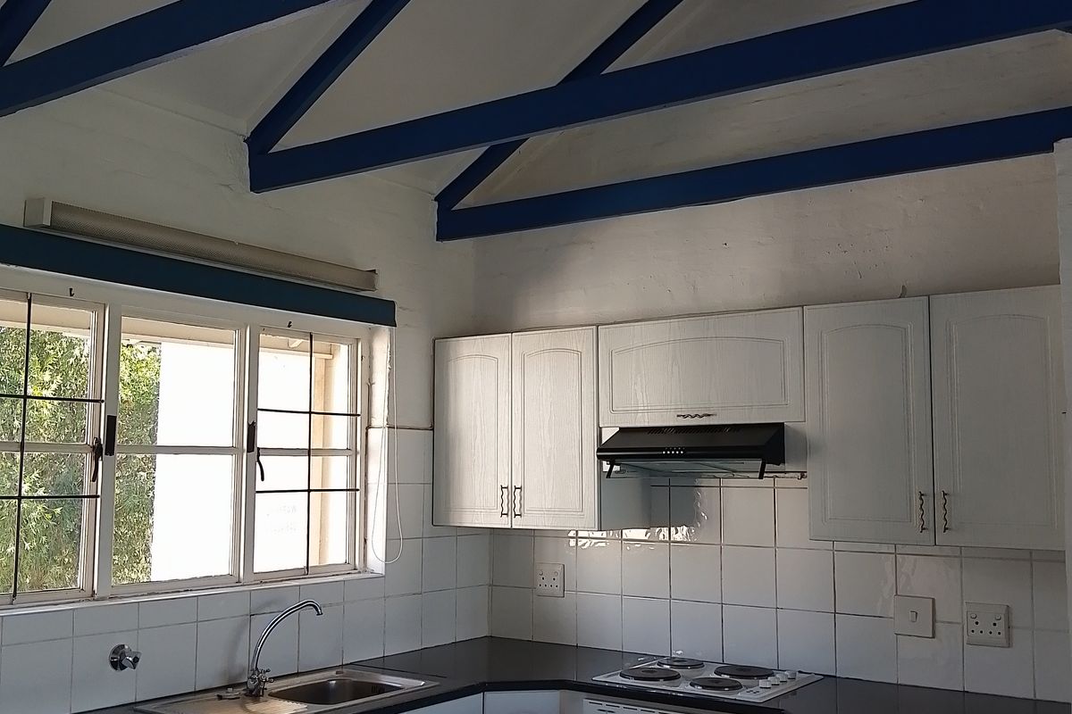 Apartment For Sale In Hartbeespoort - Photo 3