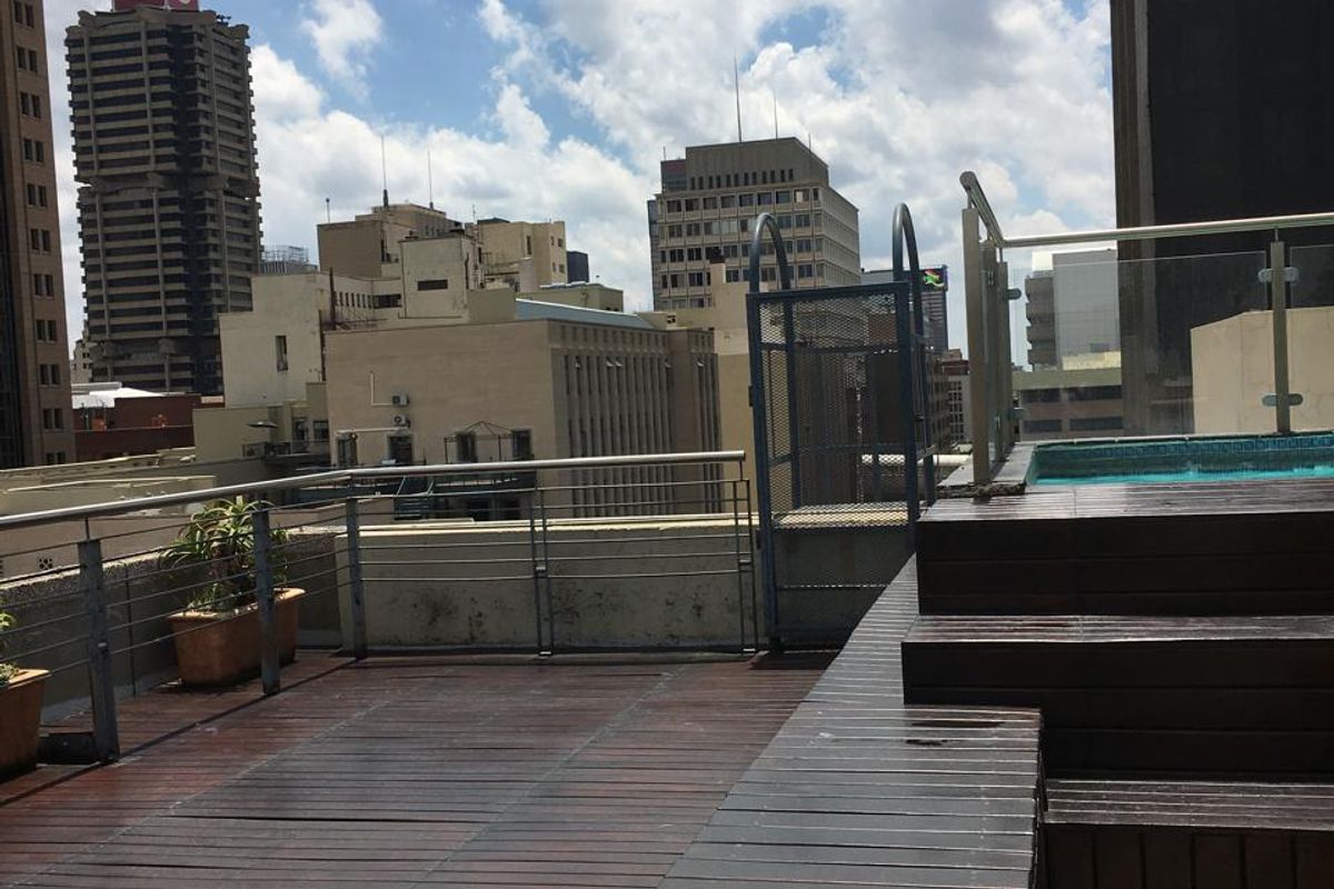 Modern Studio Unit – Ideal Investment Opportunity - Photo 3