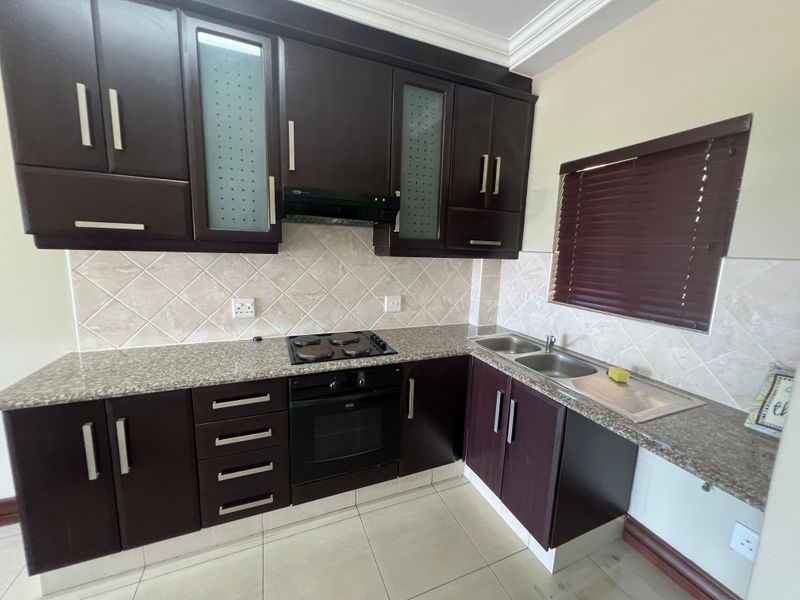 2 Bedroom apartment to let in Umhlanga Ridge. - Photo 1