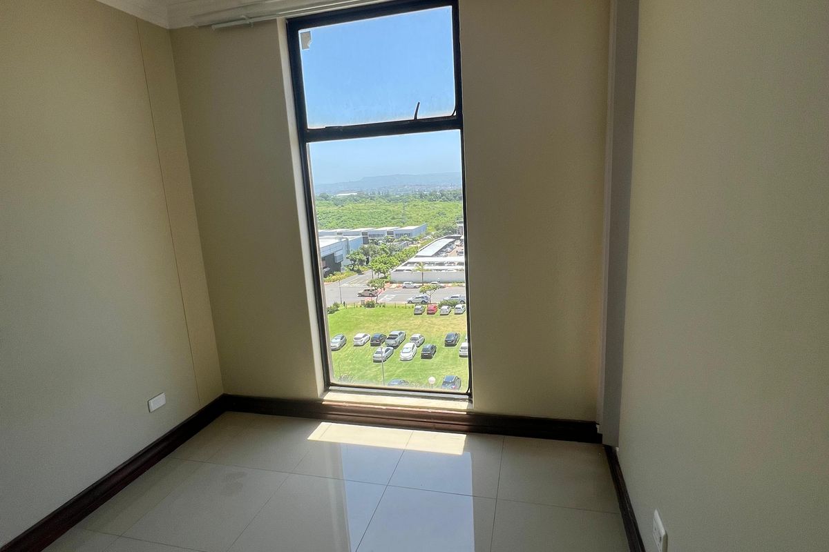 2 Bedroom apartment to let in Umhlanga Ridge. - Photo 4