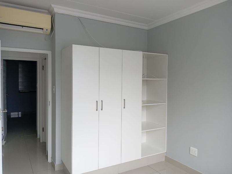 Luxury Living in Umhlanga Ridge - Photo 8