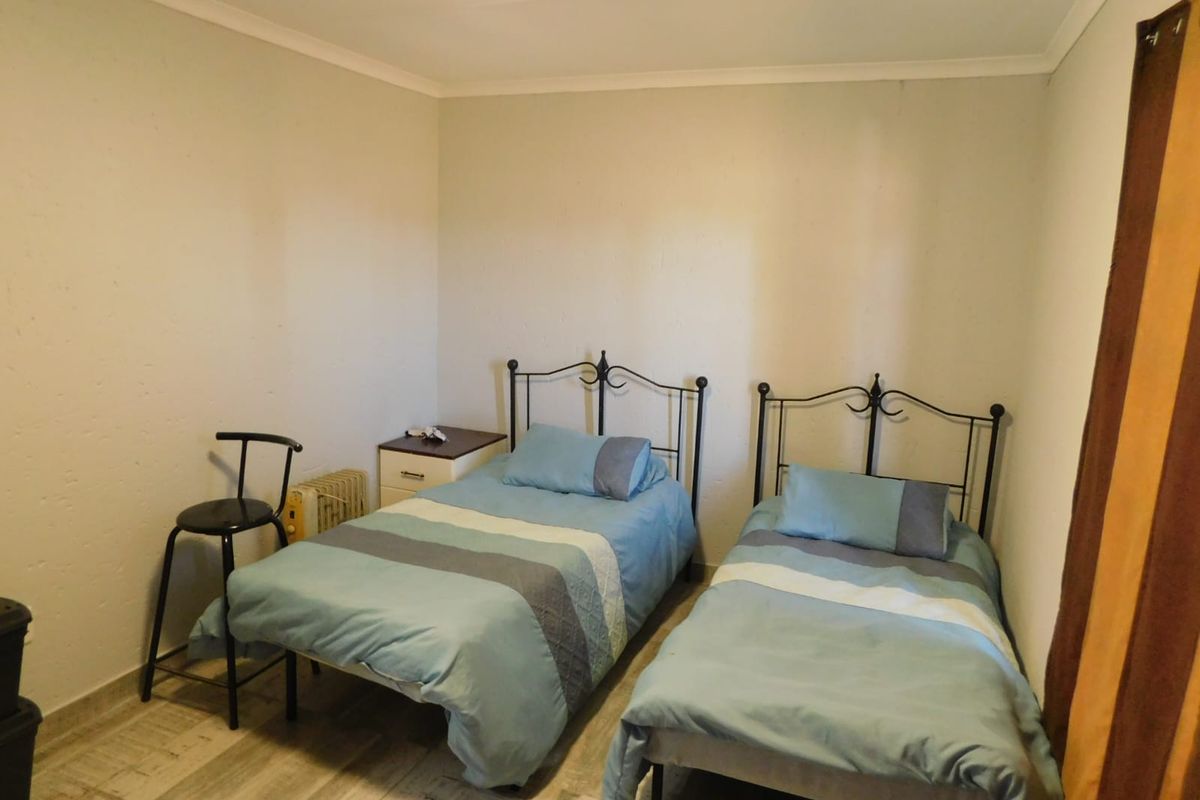 Great Opportunity, serene community - Photo 3