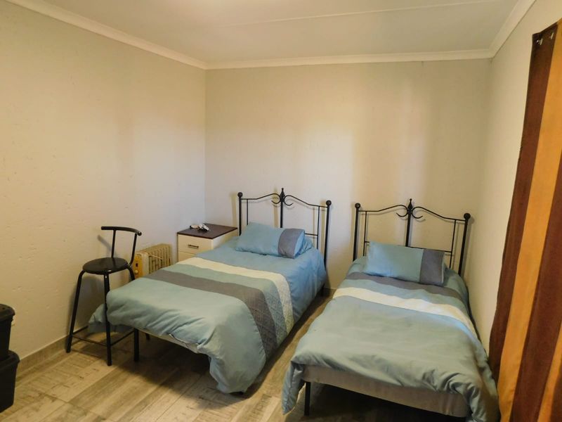 Great Opportunity, serene community - Photo 3