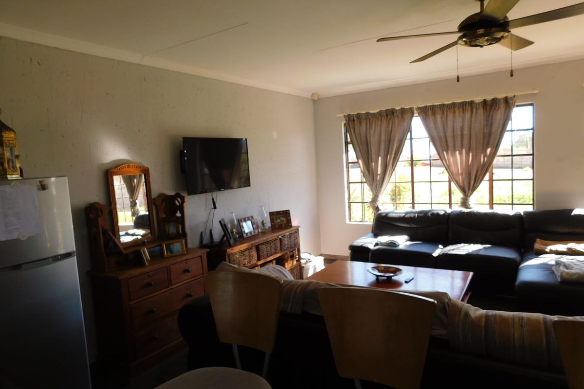 Great Opportunity, serene community - Photo 5