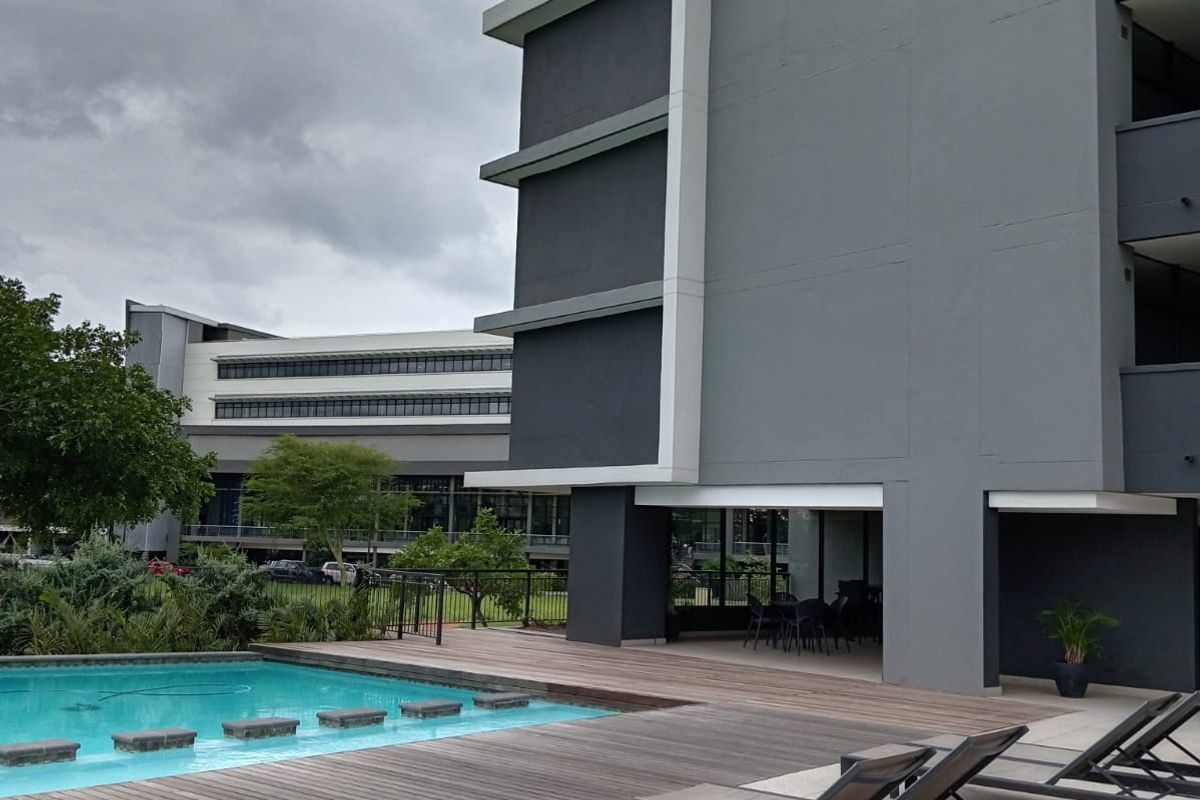 *Modern Luxury in Umhlanga Ridge!!* - Photo 2