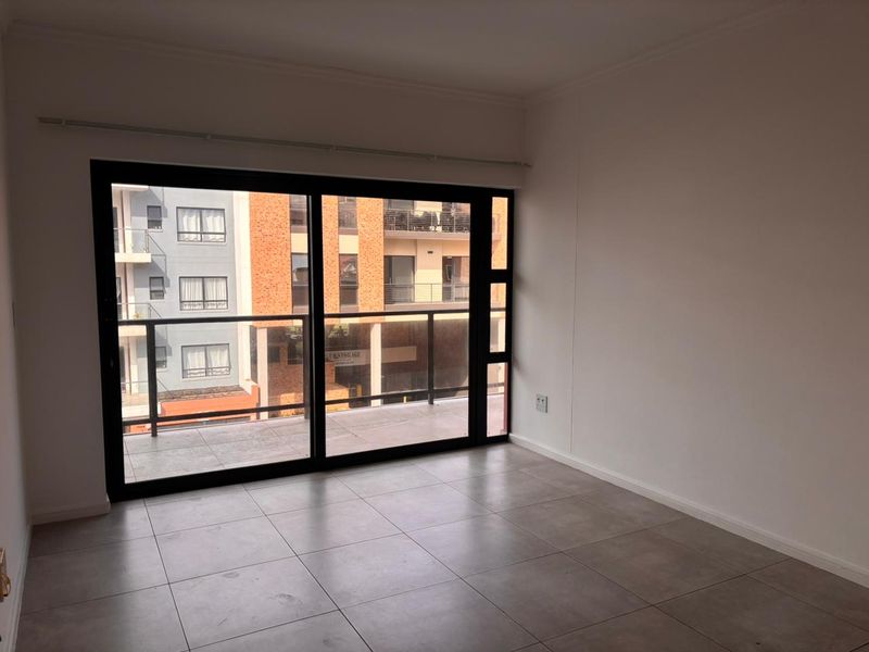 2 Bedroom Apartment Available for Rent - Photo 8