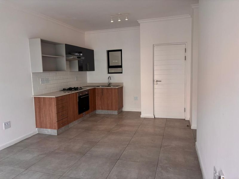2 Bedroom Apartment Available for Rent - Photo 6