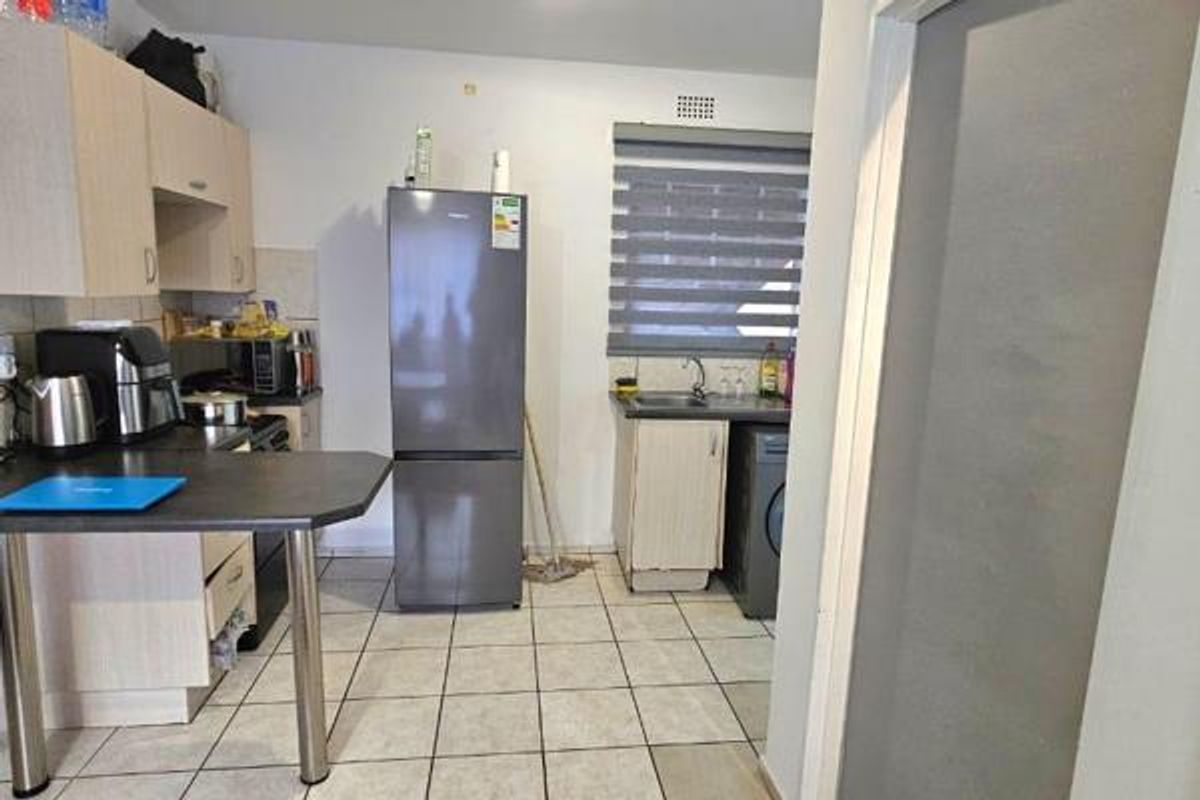 1 bedroom apartment for sale - Photo 4