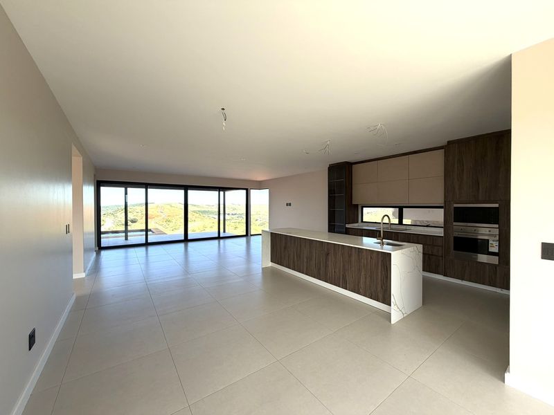CONTEMPORARY FREESTANDING HOME – ZIMBALI LAKES ESTATE - Photo 4