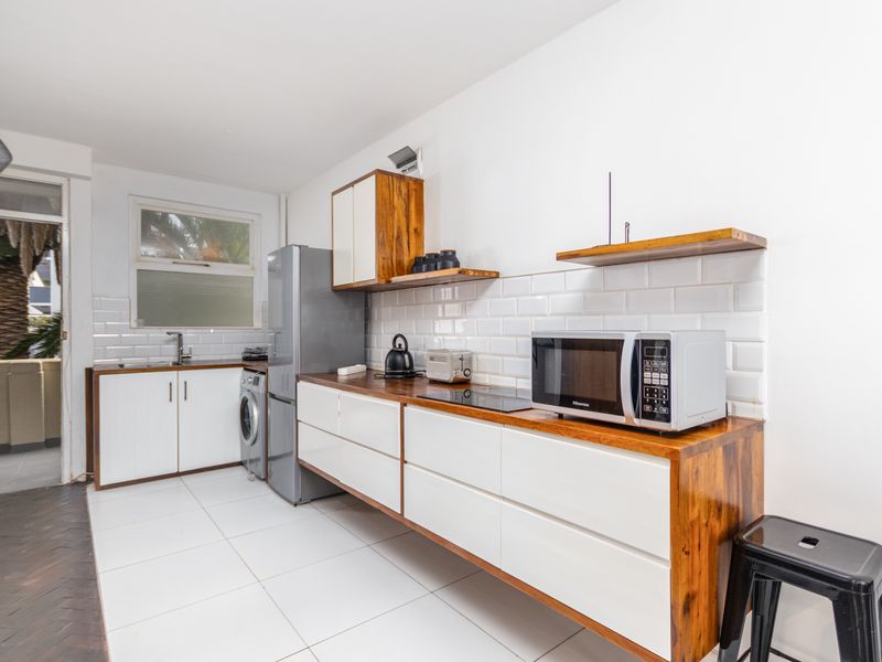 Charming Fully Furnished Studio Apartment For Rent on Beach Road - Photo 7