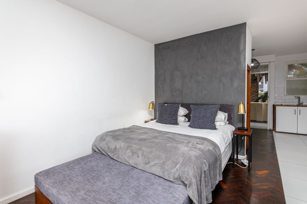 Charming Fully Furnished Studio Apartment For Rent on Beach Road - Photo 5