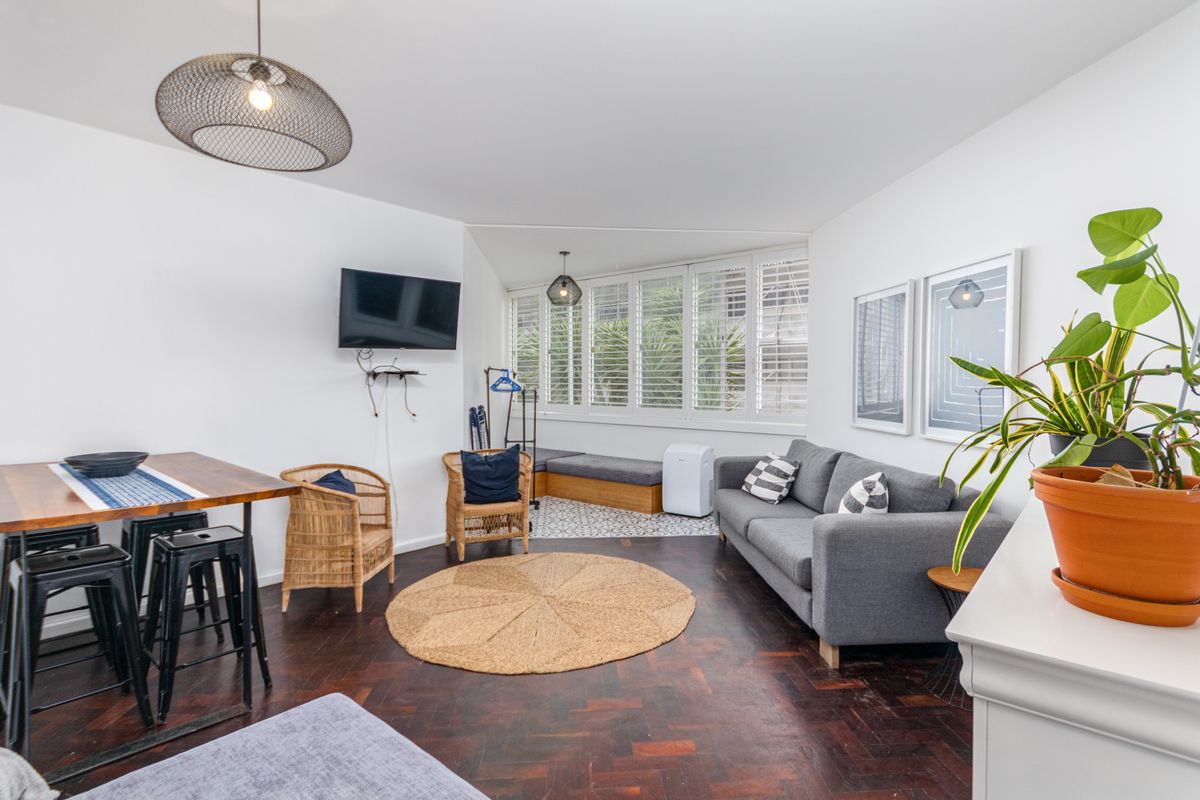 Charming Fully Furnished Studio Apartment For Rent on Beach Road - Photo 2