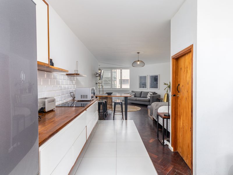Charming Fully Furnished Studio Apartment For Rent on Beach Road - Photo 9