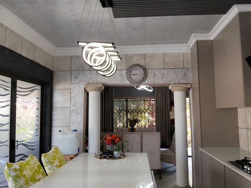 Perfectly Crafted for Family Living - Photo 6