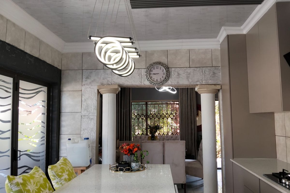 Perfectly Crafted for Family Living - Photo 5