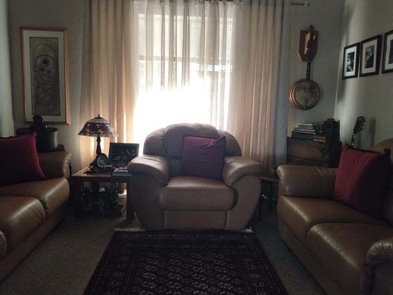3 Bedroom House for sale in Sunair Park - Photo 8