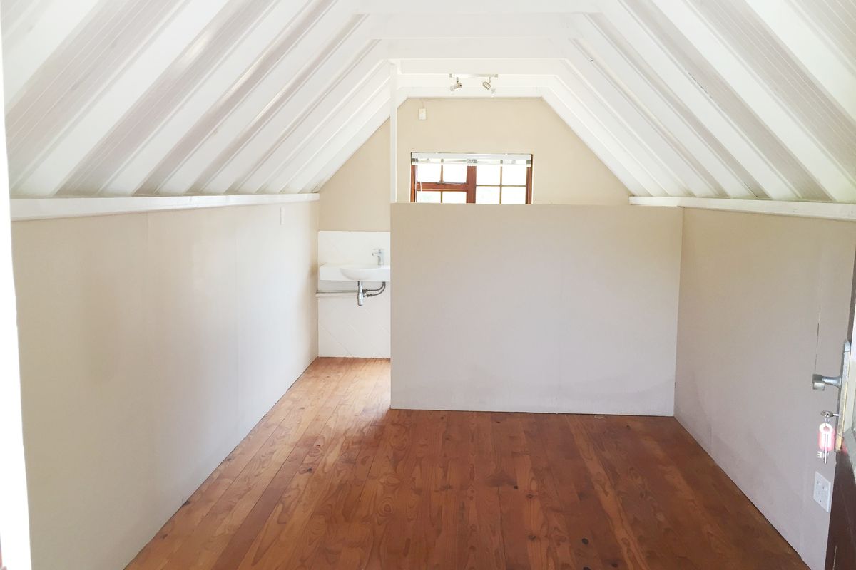 WALMER STUDIO / BACHELOR APARTMENT FOR RENT - Photo 2
