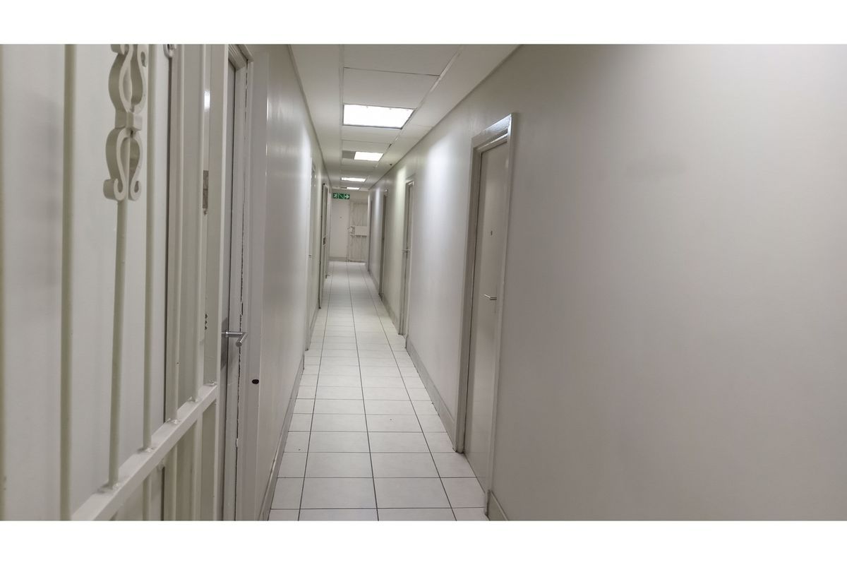 Bachelor Unit – Investment Opportunity - Photo 5