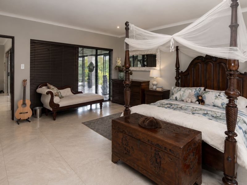 4 Bedroom House For Sale in Flamingo Vlei - Photo 10