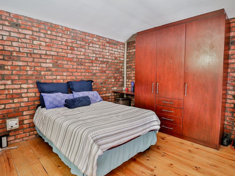 COTSWOLD LOFT APARTMENT FOR RENT - Photo 4