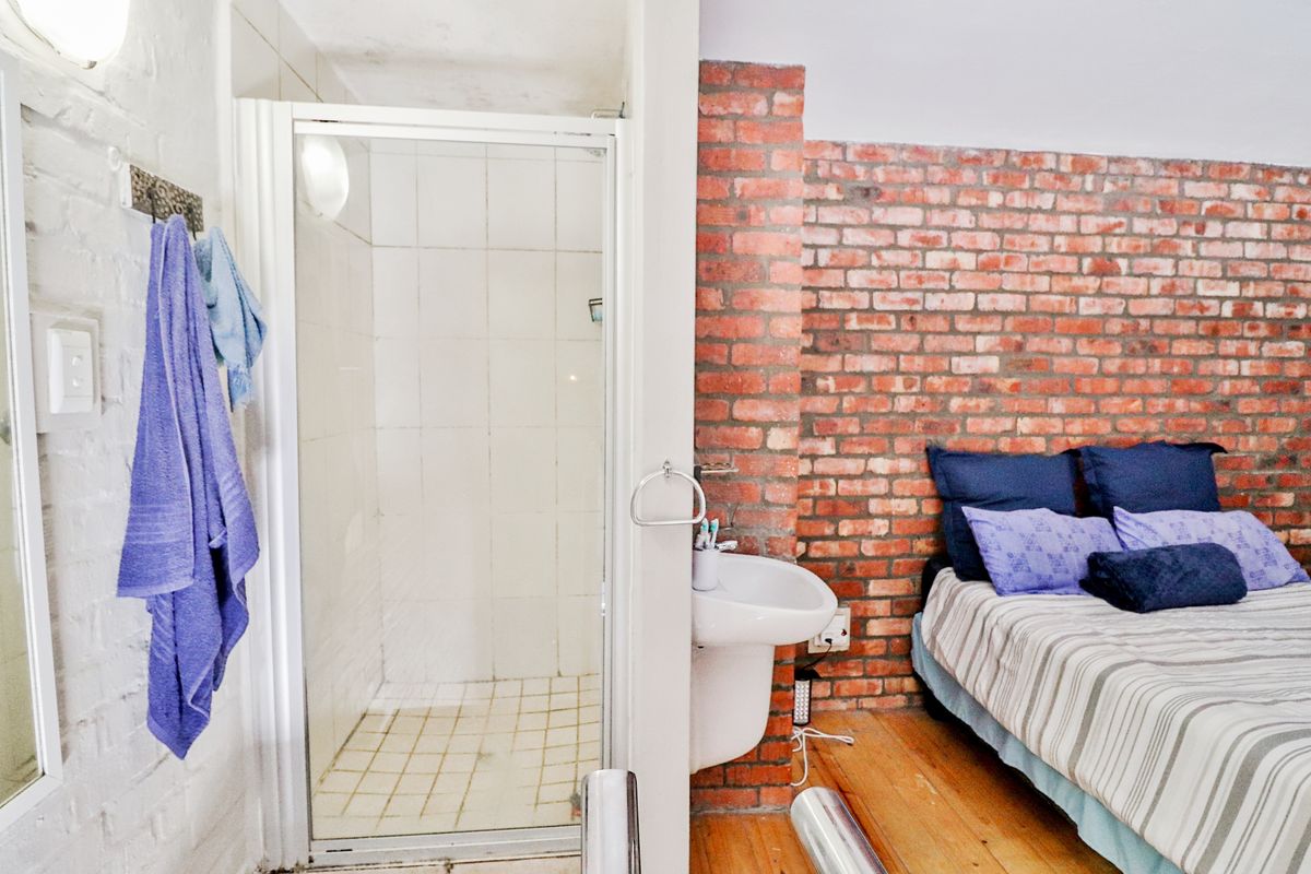 COTSWOLD LOFT APARTMENT FOR RENT - Photo 5