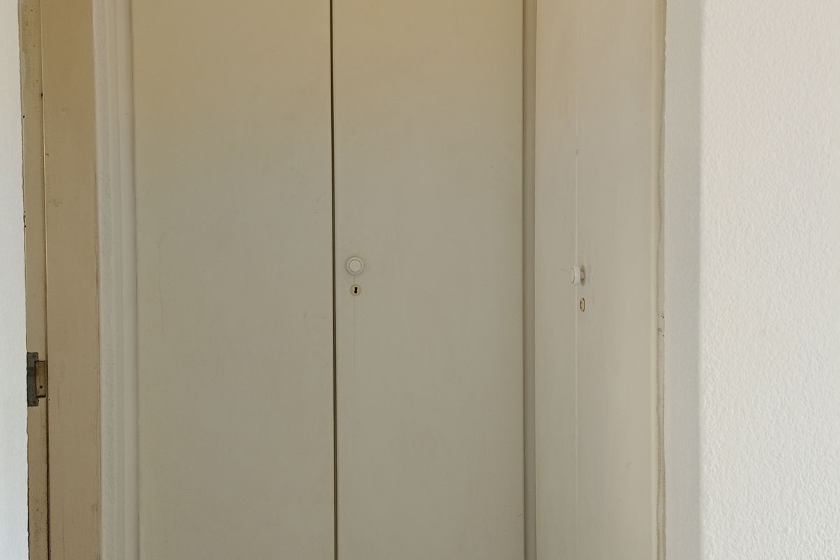 NORTHGATE -Studio apartment avail Immed or  1 July - R5000 - Photo 5