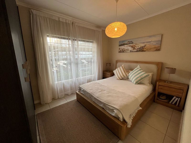EXCLUSIVE GROUND FLOOR 3 BEDROOM , 2 BATHROOM LIFE STYLE LIVING - Photo 5