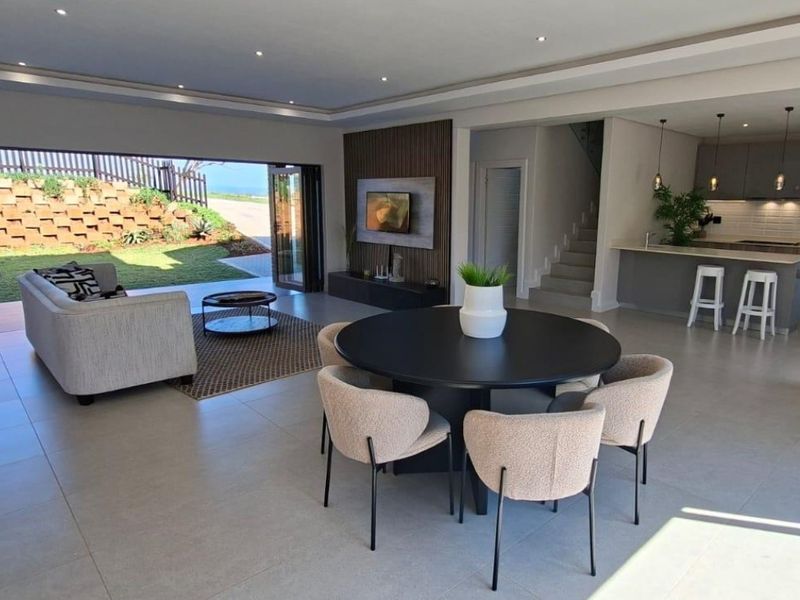 MOVE IN READY HOME LOCATED IN THE ONE OF THE PRESTIGIOUS ESTATES IN IZINGA - Photo 7