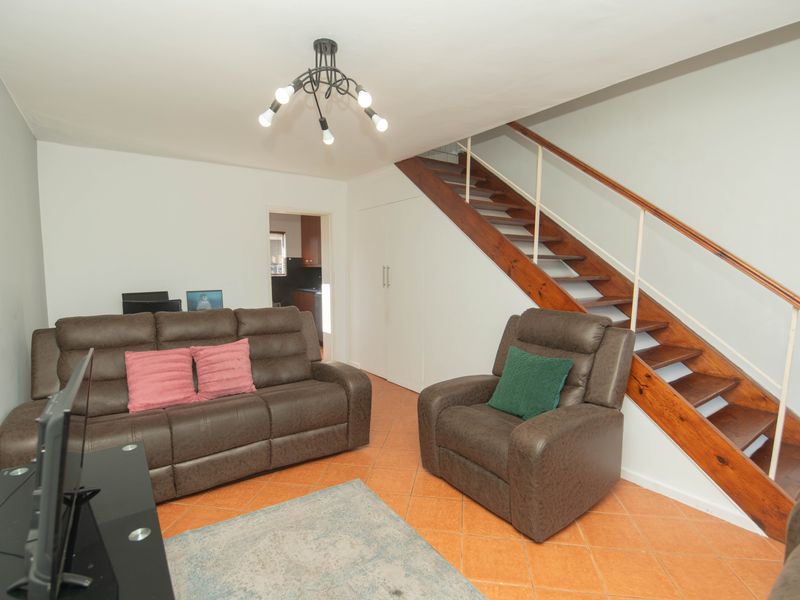2 BED 1 BATH DUPLEX FOR SALE - Photo 9