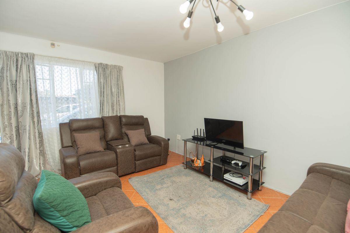 2 BED 1 BATH DUPLEX FOR SALE - Photo 4