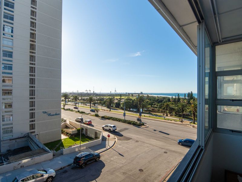 HUMEWOOD 2 BED 1 BATHROOM APARTMENT FOR SALE - Photo 2