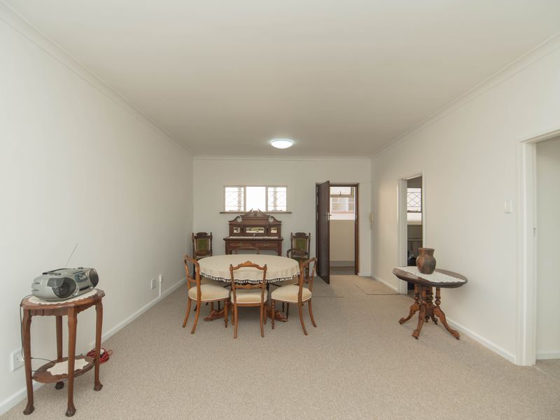 HUMEWOOD 2 BED 1 BATHROOM APARTMENT FOR SALE - Photo 7