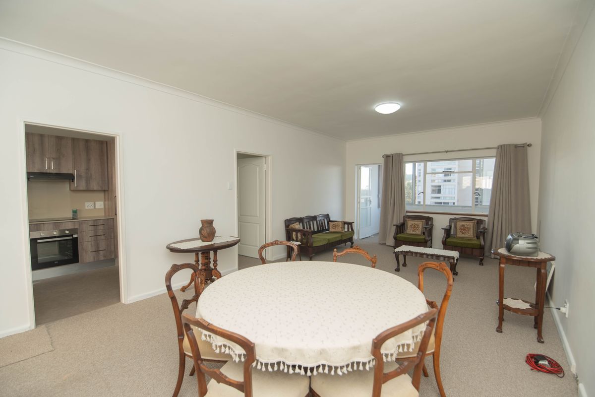HUMEWOOD 2 BED 1 BATHROOM APARTMENT FOR SALE - Photo 4