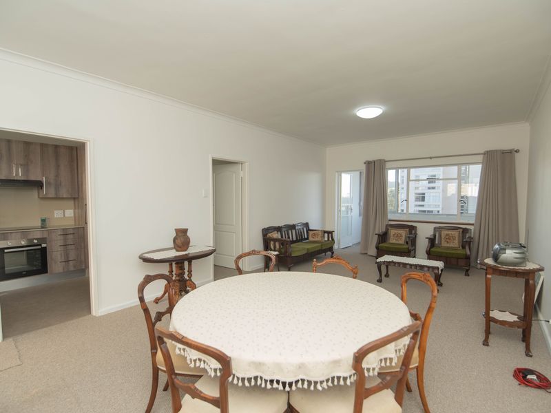 HUMEWOOD 2 BED 1 BATHROOM APARTMENT FOR SALE - Photo 4