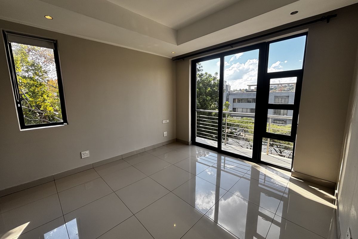 Incredible 2 Bed in Sandton PET FRIENDLY ! - Photo 3