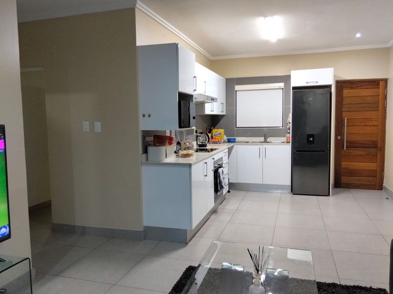 2 Bedroom Apartment for Sale in Umhlanga Ridge - Photo 9