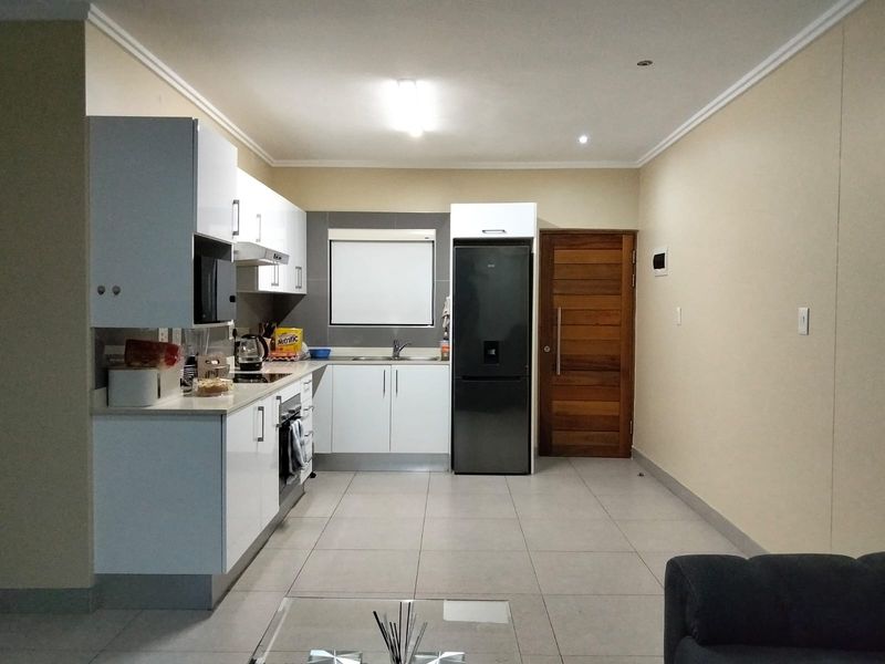 2 Bedroom Apartment for Sale in Umhlanga Ridge - Photo 8